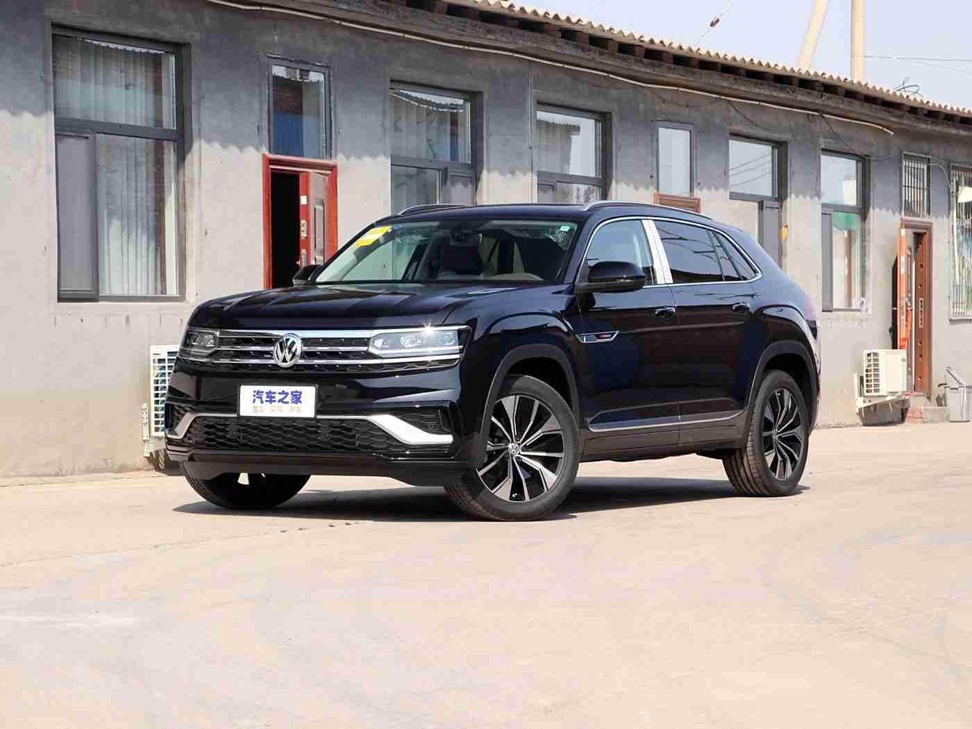 男捅女APP,智能驾驶新趋势下，汽车APP创新挑战与机遇并存-1