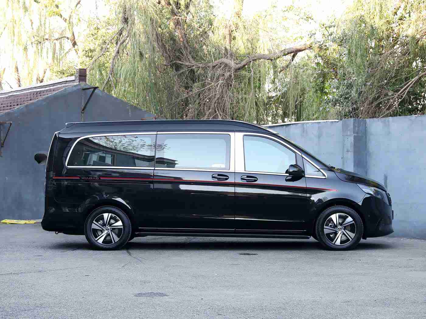 国产性av,国产汽车品牌崛起，创新AV引领技术潮流，刷新全球市场期待-1