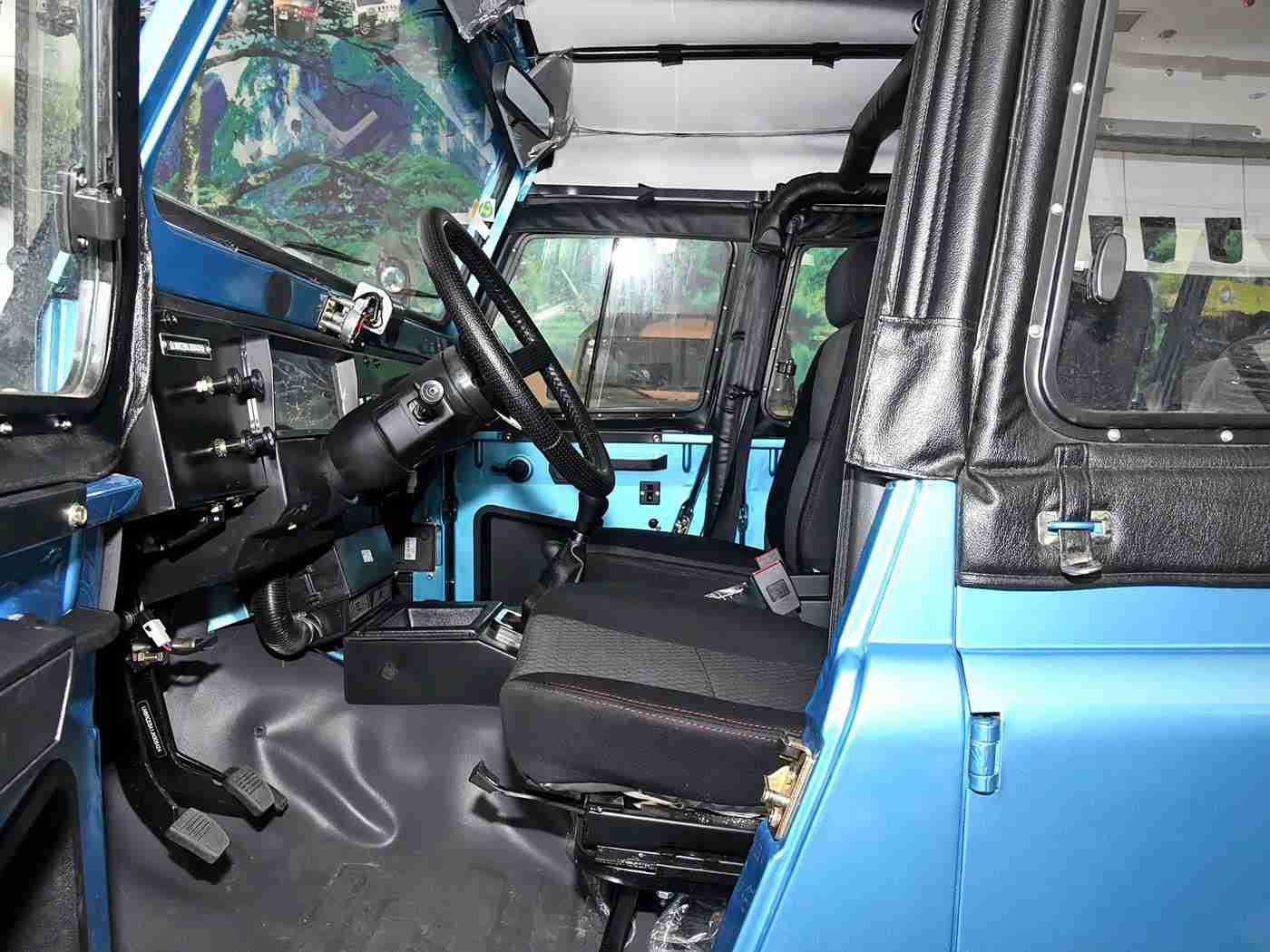 天天舔,新能源汽车新宠诞生：时尚续航强，天天舔引关注-2