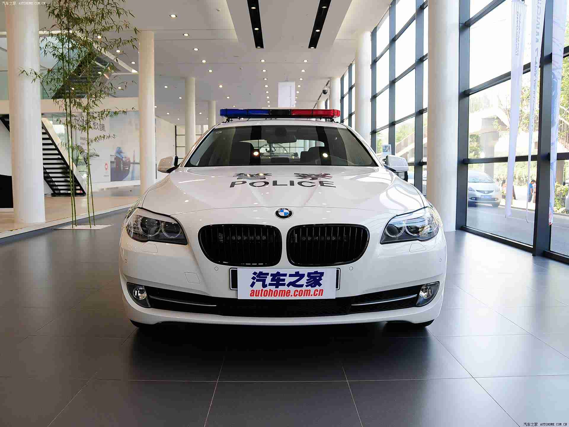 oppo黄色软件大全,科技赋能驾驶新体验，OPPO跨界合作引领汽车行业智能化浪潮-4