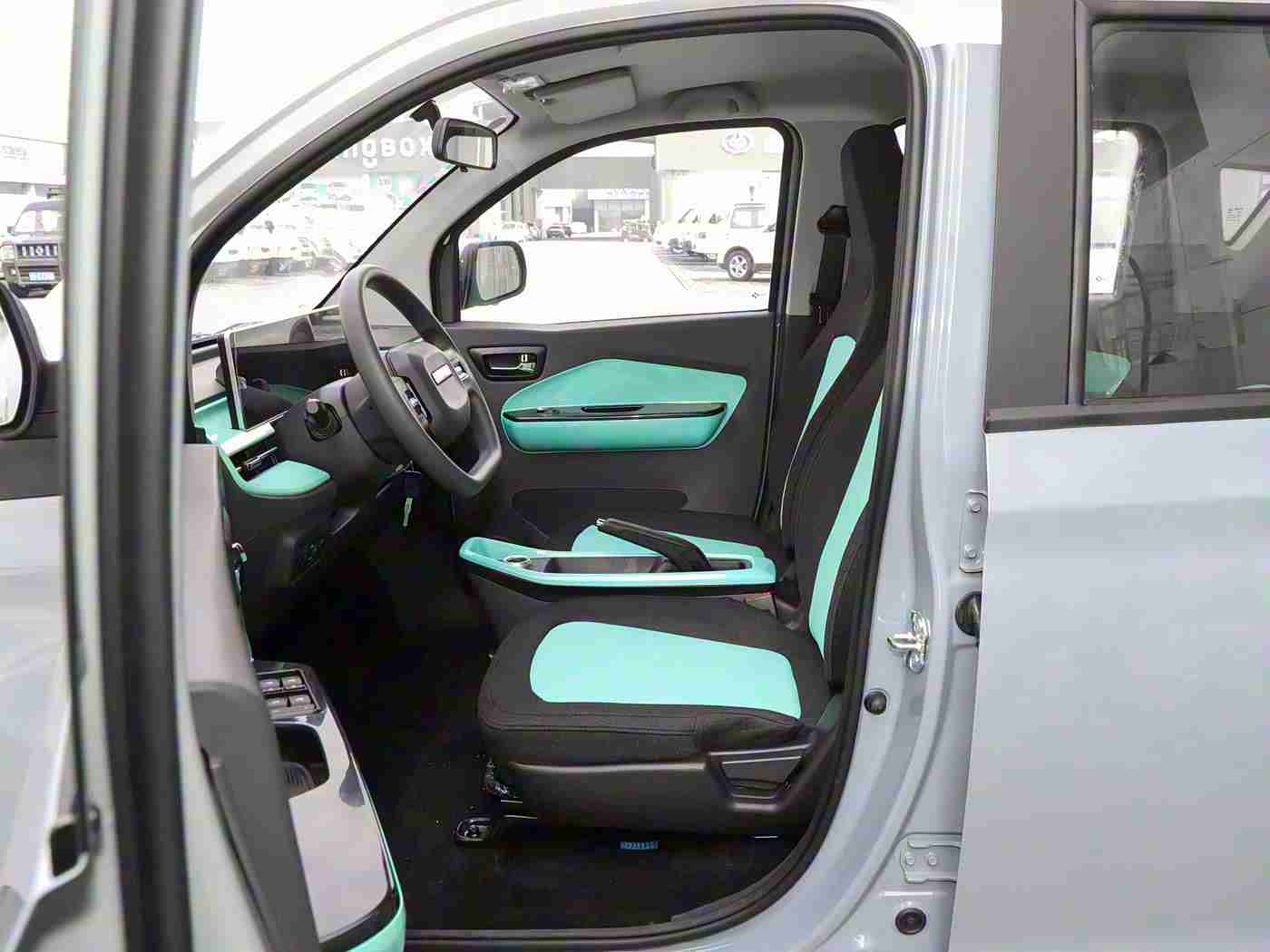 黄色破解版软件,科技护航,安全驾驶,警惕破解陷阱-1