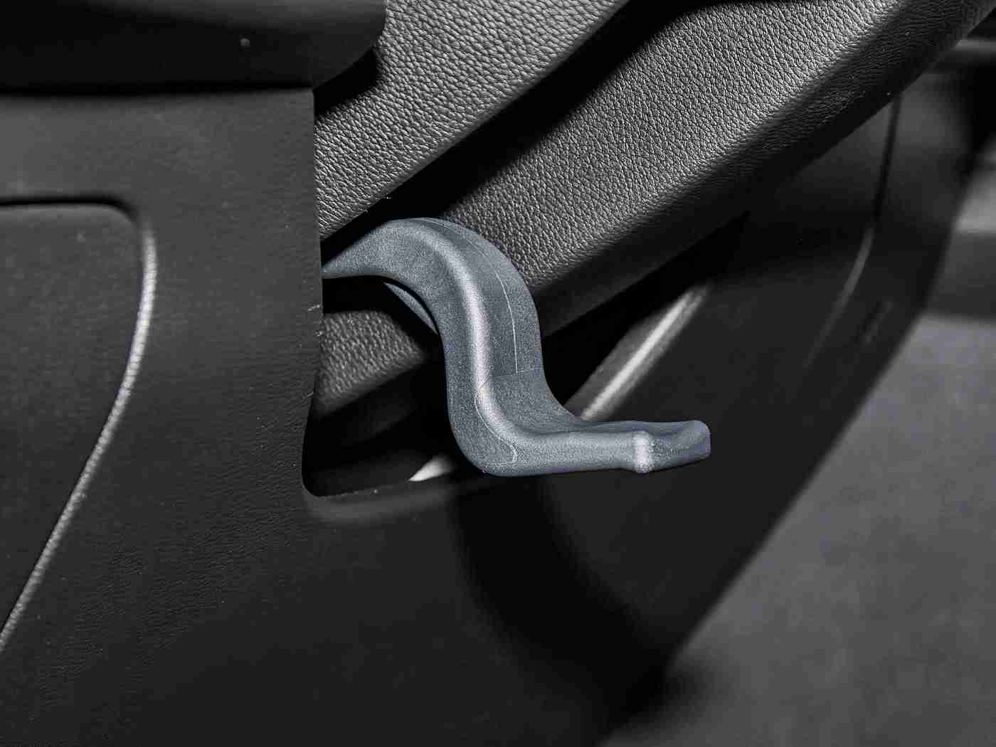 黄色成人网站入口,全新车型惊艳亮相，智能系统引领科技潮流，人性化设计打造舒适驾驶体验-3