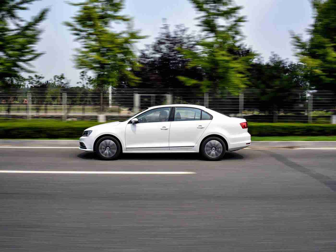 69夫妻乐园,激情速度，家庭温馨——“69夫妻乐园”新锐座驾，驾驭人生-2