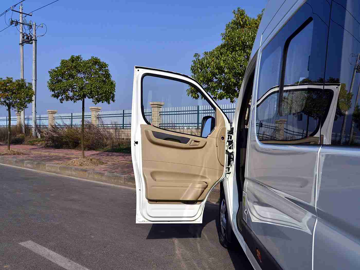 被男按摩师蹂躏至高潮,“驾享巅峰，舒适如按摩，新境启程，驾驭非凡之旅”-4