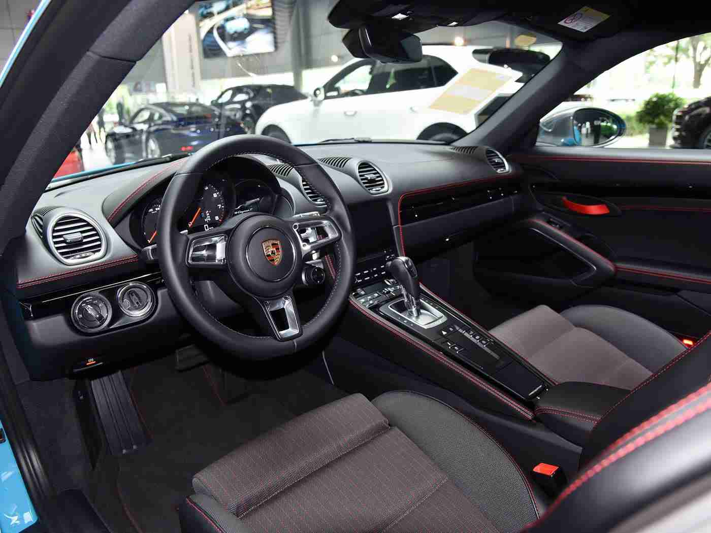 成人性做爰直播App,科技新潮：车载直播助驾，趣味驾驶新体验-4