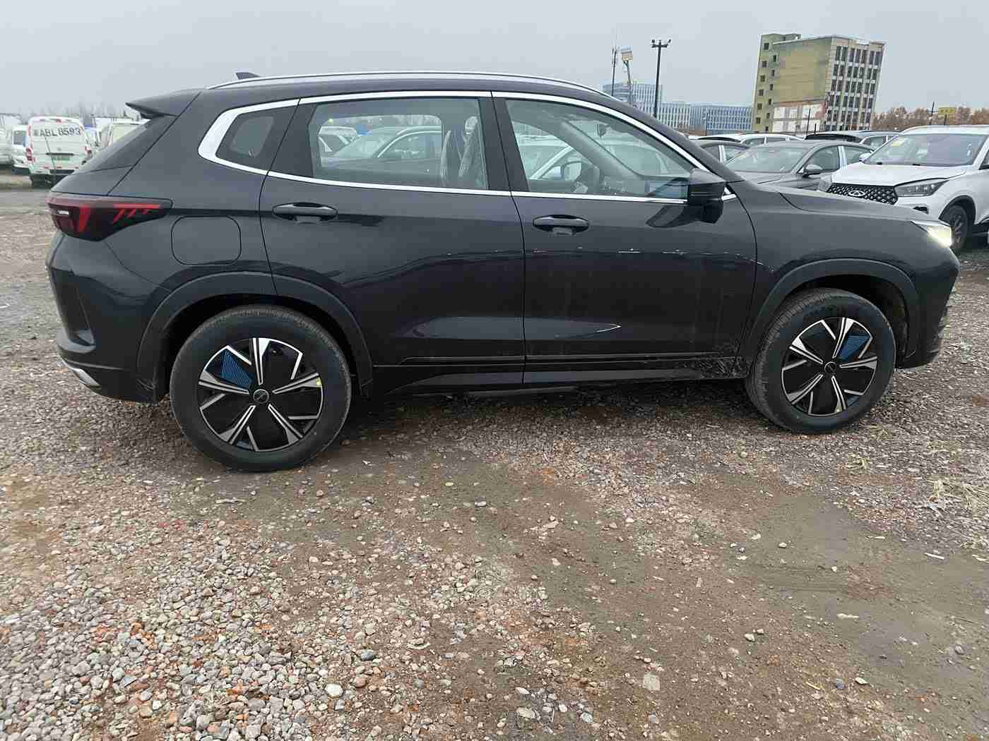 麻豆精东,新能源汽车崛起，麻豆精东全新车型亮相引关注，引领绿色出行新潮流-3