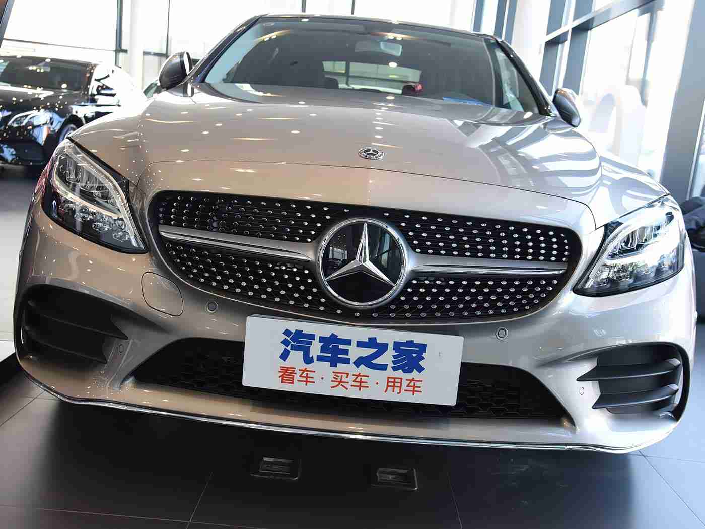 黄色软件免费下,汽车资讯新神器，“免费下载”引领便捷生活体验-2