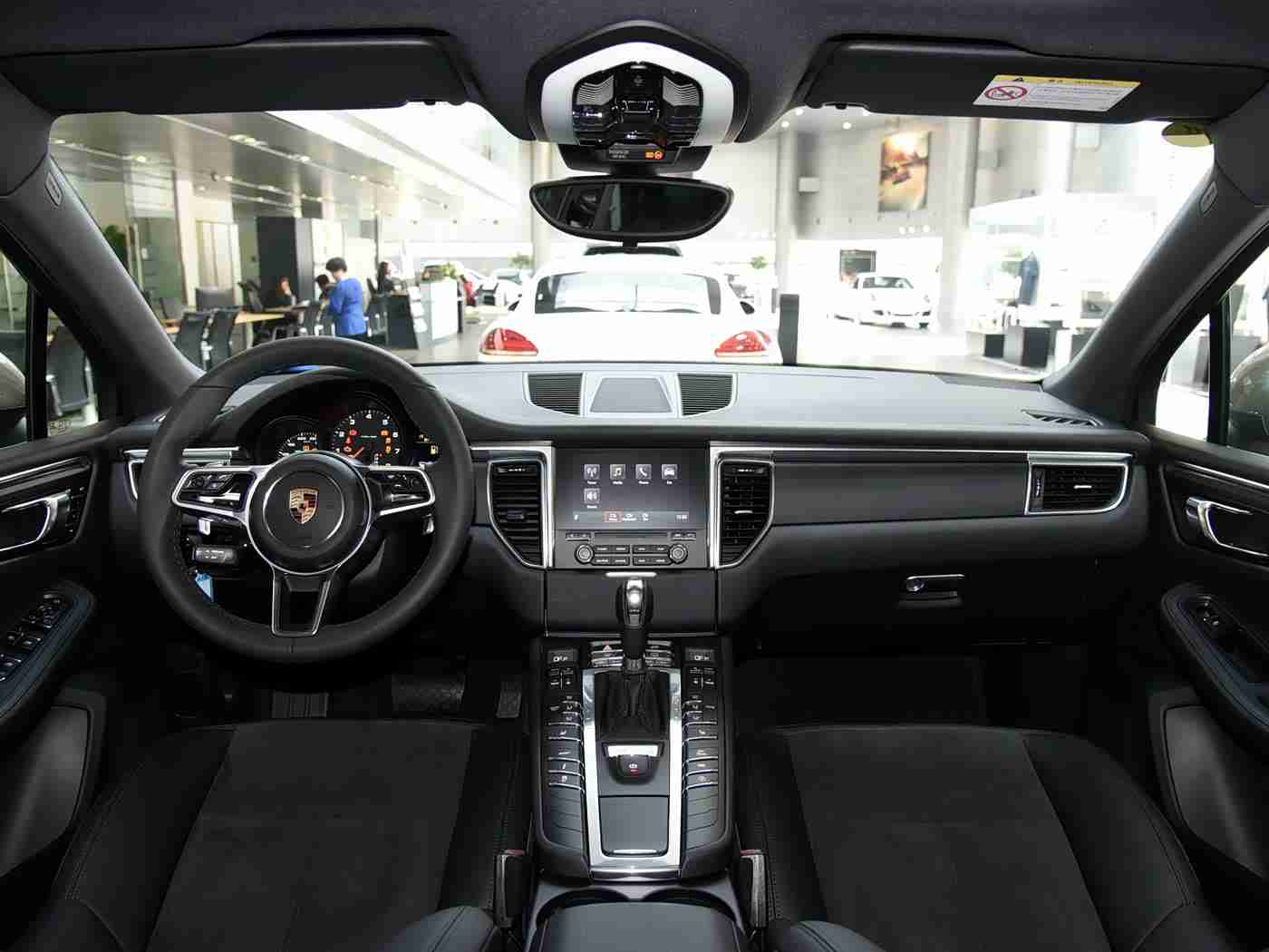 红桃38.47 隐藏,红桃车型亮相引关注，简约优雅实力派，我国汽车市场新黑马强势崛起-2