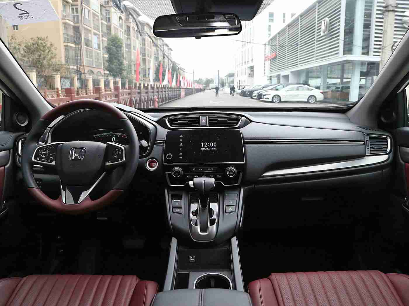 淫秽软件下载,智能汽车安全升级：警惕非法软件威胁，车主如何守护行车安全？-3