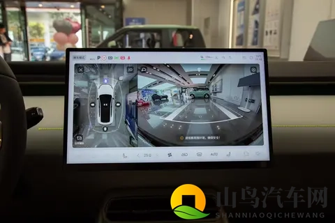 深蓝 L06 560Ultra + 激光版：科技与舒适兼具的中型纯电轿车-3