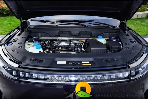 家用SUV怎么选？试驾东风奕派2026款eπ008五座版，值得买吗？-3