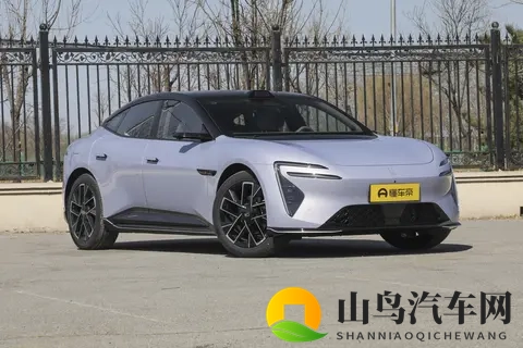 华为乾崑ADS 30+61秒加速，阿维塔06到底香不香？-3