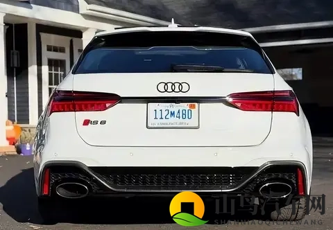 新款奥迪RS6发布，售价约93万元，搭载40T V8发动机+四驱-1