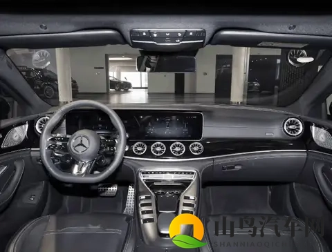 奔驰AMG-GT，卖不动了吗，困境求生难-3