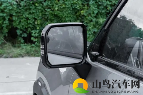 试驾捷途山海T1：15万级电混方盒子，三电机+四驱，可城可野-2