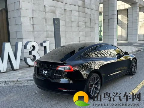 12万多开走！三年Model3，通勤代步真香？-3