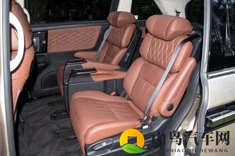 本田艾力绅从28万跌至18万，混动+电动门为何仍遭遇销售困境？-1