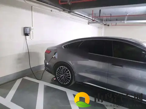 男生女生一起差差差APP下载：汽车圈新潮流：差差差APP让男女车主互动学习-2