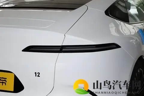 全系标配四激光雷达，26款新车正式上市-2