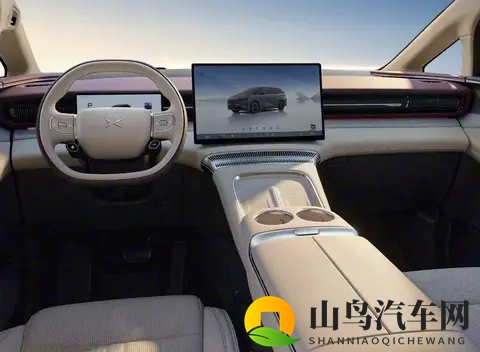 53米7座,带后轮转向,增程式电动版本预售,续航1602km-1