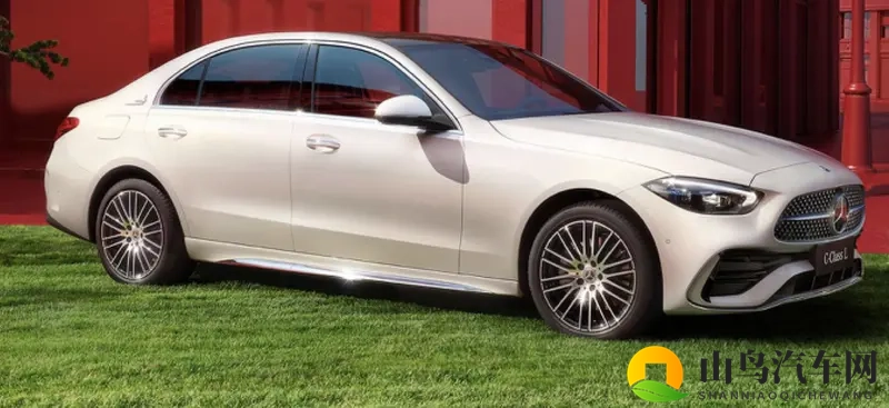 奔驰C级正式上市 售3383万起，是否值得购买呢？-1