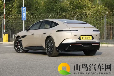 阿维塔 12四激光版上市：四激光雷达与52度电池如何重塑智能出行？-2