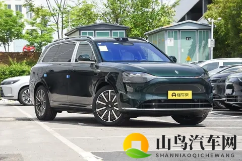 被喷“没诚意”？深蓝S09能滑能制冷，空气悬架不颠老人孩子？-1