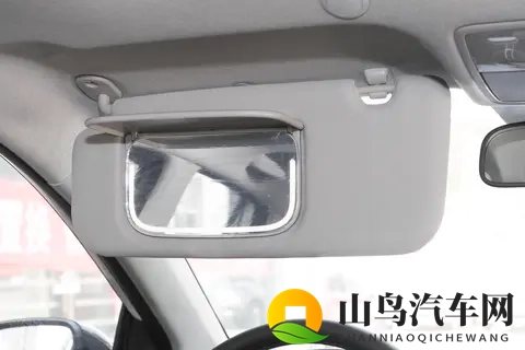 26款起亚奕跑上市：14L+CVT驾驶平顺，补贴后608万元起售-1