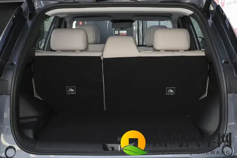 12 万级增程 SUV 新选择：AION i60 如何满足普通家庭出行需求-3