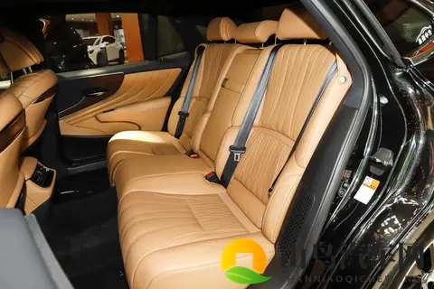 雷克萨斯LS的差价哲学：从88万到120万，每分钱花在哪了-1