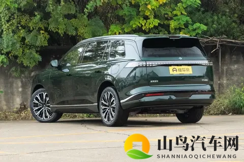 越级的空间享受，2026款东风奕派eπ008大五座版体验-3