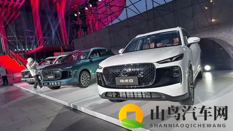 大五座SUV降到10万内，全新瑞虎8上市，双内外饰设计有亮点-2