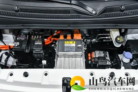 剥洋葱式分析：长安 Lumin 三款车型谁是性价比真王者-3