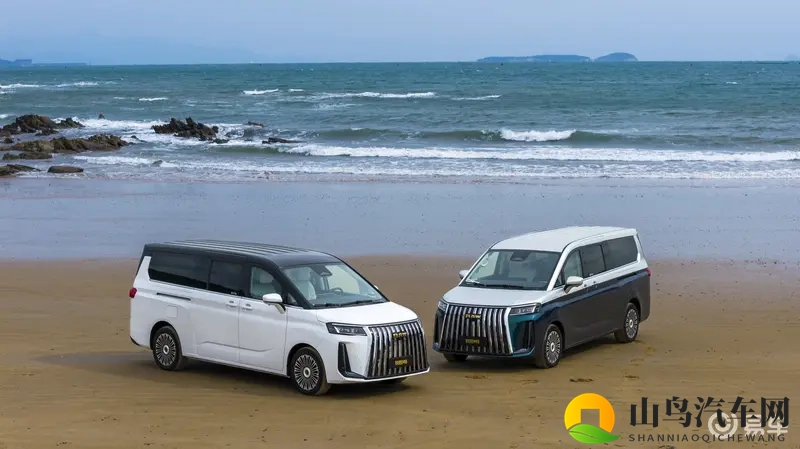 试驾锐胜 M8,实干型MPV空间与动力的双重突破-1