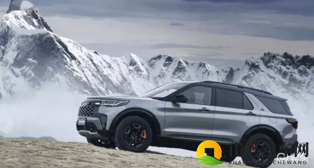 男生把困困放到女生困困里面:独特设计新车型,颠覆传统空间体验-1