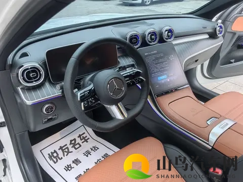 一手准新奔驰C级,24款C260L运动版,2万公里23万多拿下?-1