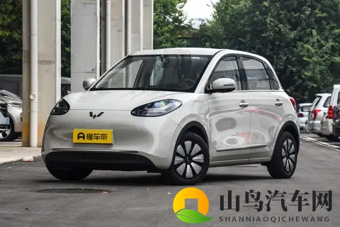 2025 款五菱缤果怎么挑？三款车型从外观到续航-2