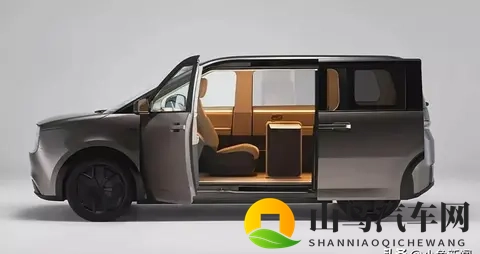 一辆车能变成客厅吗?夏普的新概念车把人脑子都烧坏了-1