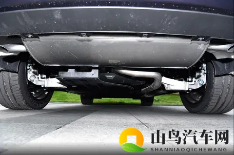 家用SUV怎么选？试驾东风奕派2026款eπ008五座版，值得买吗？-1