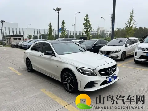 15万多拿下优雅座驾,2021款奔驰C级,都市白领新选择?-2