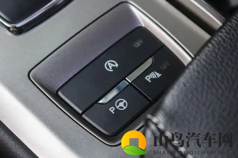 自动驻车和电子手刹有什么区别？老司机：这都不懂别开车了-3