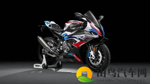 2025年仿赛摩托车年度榜单：杜卡迪V4 R狂揽221马力称霸！-3