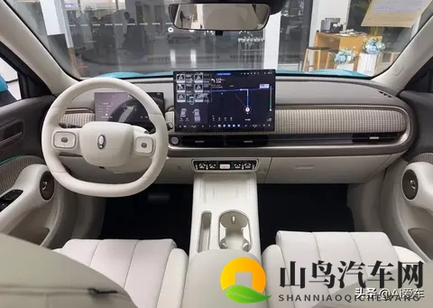 欧拉首款SUV到店实拍！ 带激光雷达还有女王副驾-3