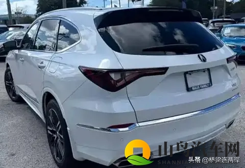 2026款讴歌MDX突降2万！V6燃油绝唱能否硬刚电车？-1
