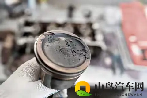 如何判断汽车有没有积碳？记住这3点，及时改正不良用车习惯！-2