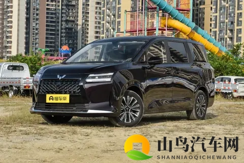 五菱星光730：别再被老观念坑了！10 万级 MPV 现在也能又舒服又好开-1