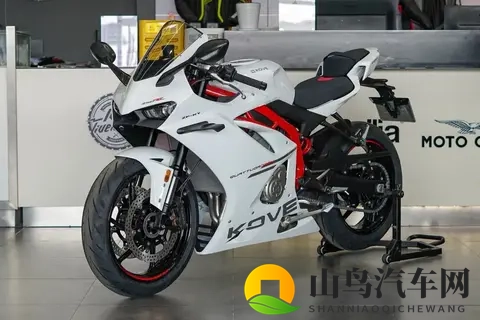 赛科龙RC700RS申报成功，674cc四缸+6轴IMU，颜值能否匹配实力？-2