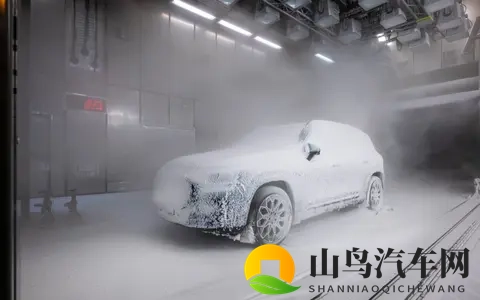 全新奔驰GLB谍照，这不就是smart精灵#5吗？-1