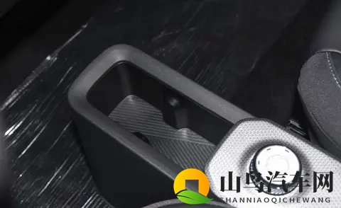 宝骏悦也两周年版11月7日上市！ 8万纯电小车还能再香一点-3