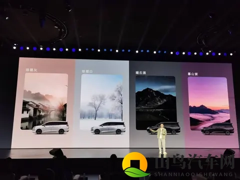 七座MPV有三种动力可选，五菱星光730上市710万起-3